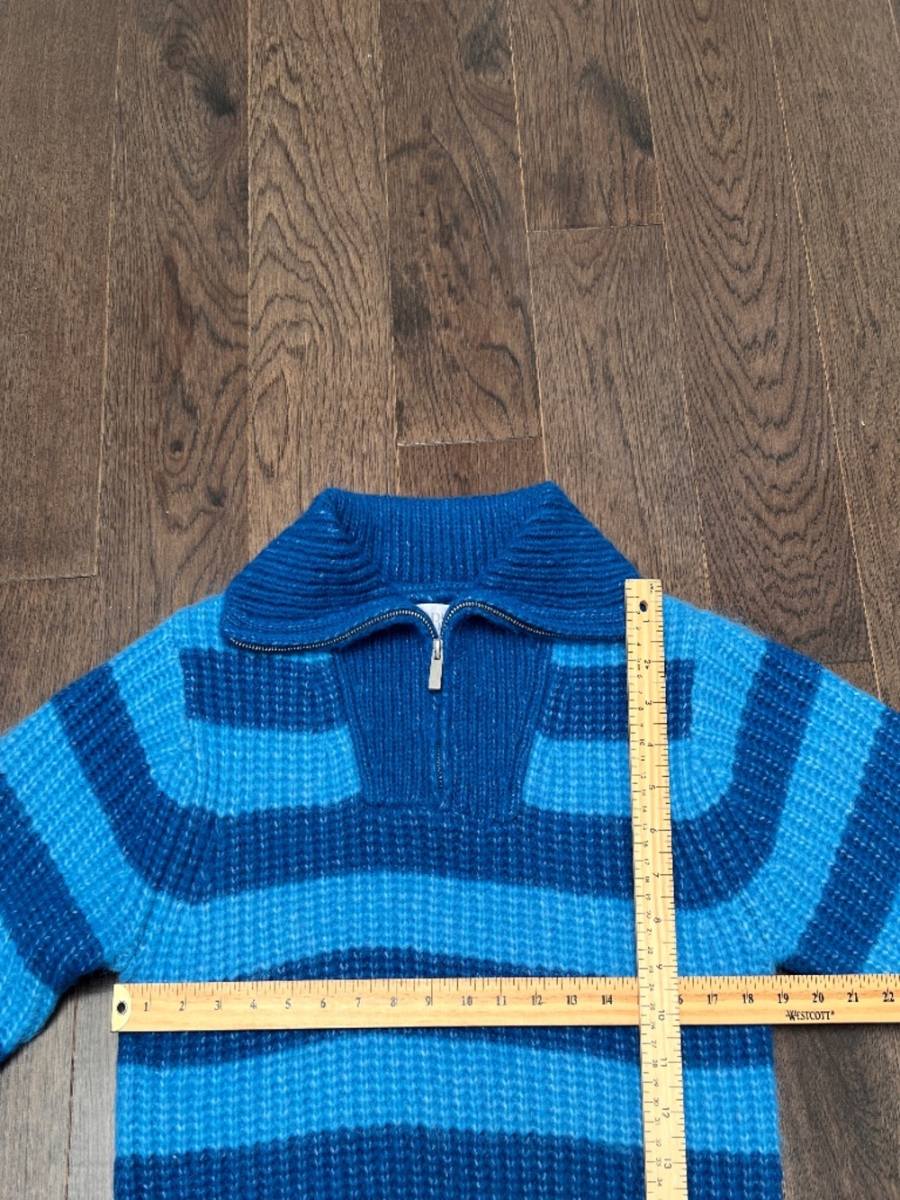 Alpaca Blend Sweater - Picture 5 of 10